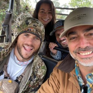 Scott Eastwood Instagram - Texas ranching  @cattalc3  @thehustonstreet