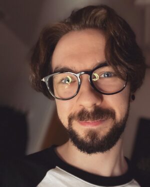 Seán McLoughlin Instagram - 🤓