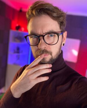 Seán McLoughlin Instagram - Sexy Irish Steve Jobs