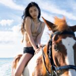 Seika Furuhata Instagram - ⠀ お知らせです♡ この度、、、、 人生最初で最後の。 グラビア写真集を @vivi_mag_official 『びびぐら』から出させて頂く事になりました🥹🙏 早く言いたかったよぉぉぉぉ💕 みんなに直接会えるイベントとか色々計画しているので待っててね??😚💕 今ここでは３枚の写真しかアップできないんだけど、 本気でいい物作れました💕💕 Amazonで予約開始しているので是非チェックしてもらいたいです🥹🥹🙏 また色々お知らせしていきますね☺️👙 #vivi#びびぐら#写真集#グラビア#水着#fashion#ootd#古畑星夏#model#bikini