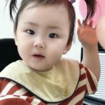 Seo Yeong Instagram - 아...딴건 모르겠고 나 운동이 너무 너무 너무 하고싶다... 왕년에(ㅋㅋㅋ) 진짜 운동매니아였는데... 나 진짜 운동하고 싶어서 미치겠다... 몸이 너무 안좋다 하아... 소이야 엄빠는 진짜 최선을 다하고 있어🫠🫠🫠 #주말이이렇게가나요 #내일은남편이출근하는데어떡하나요 #한파는다시온다는데정말어떡하나요 #봄이오기는할까요 #으악😱 #자고나면리셋되기를 #goodnight