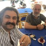Serdar Çakmak Instagram - Abimle repoyu değerlendirelim dedik... 🎬 @oluversingaritv @foxturkiye #milas #oluversingari
