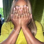 Serena Williams Instagram – Peek-a-boo 

@serenawilliamsjewelry