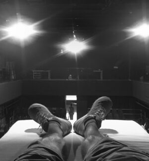 Serhan Süsler Instagram - #yattığın #yerden #para #kazanmak #adlı #fotoğrafım #happy #rehearsals #nationaltheatre #goodvibesonly #accord #theplay #human #rights #likeforfollow #followup #theatrelife #westend #istdt