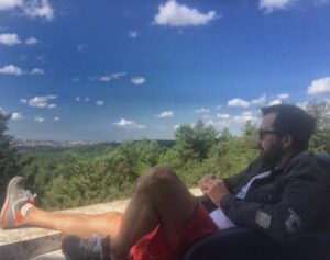 Serhan Süsler Instagram - #soğuk #bir #ağustos #günü #işinisevenler #ile #yine #sette