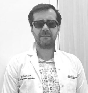 Serhan Süsler Instagram - #doktor #kadınaşiddetehayır #doktorumadokunma #goodvibesonly #actorslife 🤭