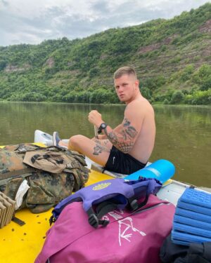 Serhii Filimonov Instagram - 🌊⛺️🌞