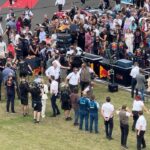 Serkan Altunorak Instagram - Bu harika Londra seyahati, F1 deneyimi ve davetleri için @jackliveshere_tr ‘a ve tüm ekibine teşekkür ederim… 🇬🇧🥃 #şimdideğilsenezaman Silverstone - F1 British Grand Prix