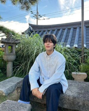 Seungmin Instagram - 🍃

#타미힐피거 #tommyhilfiger