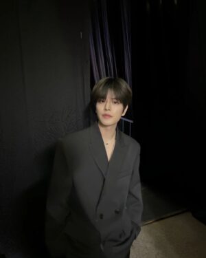 Seungmin Instagram - 🖤