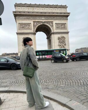 Seungmin Instagram - 🇫🇷👋