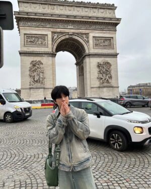 Seungmin Instagram - 🇫🇷👋