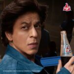 Shah Rukh Khan Instagram - Waqt aa gaya hai, hojao tayar , har shaq mitaane aur sabke andar ka toofan jagaane! Kya aap ready ho? 'Thums Up utha India India Macha' #ThumsUp #Toofan #IndiaIndiaMacha #CWC23 #ICCMensCricketWorldCup23 #IndiaToofanMacha