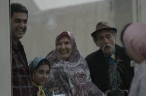 Shahin Taslimi Instagram - در کنار دوستان و هنرمندان عزیزم  رضا توکلی.مهدی امینی خواه . و همکار محترم بهنام رحیمی  فیلم بزرگراه ابدی  #سینمای_ایران  #تلویزیون  #شهین_تسلیمی  #مهدی امینی خواه  # رضاتوکلی