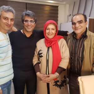Shahin Taslimi Instagram - با دوستان هنرمند