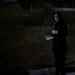 Shahin Taslimi Instagram - ‌ سکانسی از فیلم(اسب سفید پادشاه)... خودم به شخصه این نقش و گریمم رو بسیار دوست داشتم🤗 فکر می‌کنم نقش خاصی بود و خوشبختانه مورد توجه قرار گرفت🥰 نظر شما چیه؟! برام بنویسین😍 #شهین_تسلیمی #سینما #الناز_شاکردوست #محمد_حسین_لطیفی #بازیگر_ایرانی #مجید_یاسر #اسب_سفید_پادشاه #سینمای_ایران