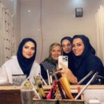 Shahin Taslimi Instagram - سر صحنه سریال ازادی مشروط #شهین_تسلیمی #مریم_کاویانی #ژاله_درستکار #هلیا امامی. #مسعود ده نمکی #بازیگران_زن