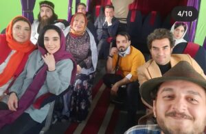 Shahin Taslimi Instagram - فیلم سینمایی دختری با لباس ارغوانی .فریبا متخصص .رضا یزدانی. سامان صفاری.علی اوستادی.
کارگردان خوب و کاربلدمون اقای خداداد جلالی  #سینمای_ایران  #شهین تسلیمی  #فیلم_سینمایی