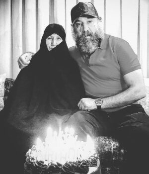 Shahin Taslimi Instagram - علي عزيز روحيه شاد،اخلاق و منش و معرفت تو در ذهنم تا هميشه باقي خواهد ماند.از خداوند براي مادرت طلب صبر ميكنم.روحت شاد و در آرامش باشي
#تسليت #علي_انصاريان