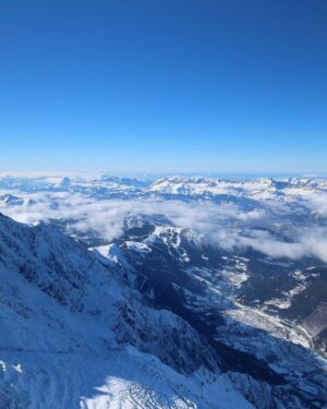 Shalom Brune-Franklin Instagram - I may have had to choose between operating my camera or feeling my fingers, but wow it was worth it. It’s always magic hour on Mont-Blanc 🏔❄️