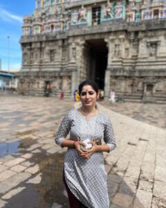 Shambhavy gurumoorthy Instagram - Had such a divine dharshanam at chidambaram temple #instagram #instagood #positivevibes #positivity #instapic #divine #feelingblessed #chidambaram #temple #divinearchitecture #grateful #blessed #blessedlife Thillai Nataraja Temple, Chidambaram