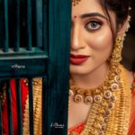 Shambhavy gurumoorthy Instagram - eyes reflects your soul ❤️ #instagood #instafashion #positivevibes #positivequotes #beingyourself #selflove #happyvibes #beconfident #sam&prasi #photoshoots #loveyourwork