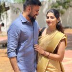 Shambhavy gurumoorthy Instagram - Never a dull moment together ❤️🥰 #samandprasi #trending #instagood #instalike #instadaily #couplegoals #happiness #tamilcouples #youtuber #dailypost #roadtrip #smilemore #positivity #wednesdayvibes #travel #tamilyoutuber