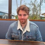 Shane Dawson Instagram - The stages of having my picture taken. 1) I don’t know it’s happening. 2) I find out and forget how to smile like a human. 3) I’m over it and want it to end. 4) I get hit with an intense tidal wave of DARK thoughts. 5) sometimes the thoughts are so dark they’re funny though.😃