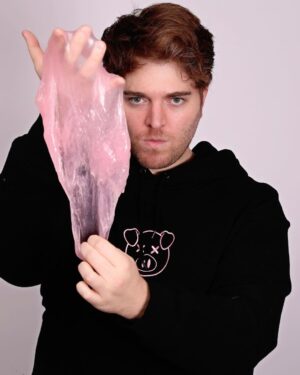 Shane Dawson Instagram - In honor of my merch restocking here’s some of my favorite outtakes from the photoshoot day :)) from me looking like a slime killer, to morgan looking like a damn supermodel, to Jeffree stealing Andrews camera to take pictures of his crotch. It truly was one of the most fun days I’ve ever had. :,) ❤️ (merch restock link in bio)