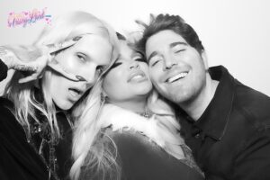 Shane Dawson Instagram - Seeing Trish so genuinely happy last night was the best Christmas gift ever. She’s been my family to me for so many years and seeing her smiling surrounded by love was something I’ve wanted for her for so long. What a perfect night :,) ❤️