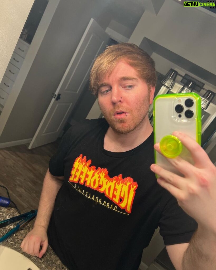 Shane Dawson Instagram - RawRR❤️‍🔥🖤⛓2008 was a fever dream (New Emo Pod Ep Coming Monday)