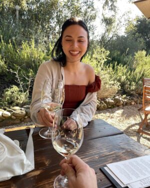 Shane Veryzer Instagram - Wine snobs 🧐🍷
@kimmydoesstuff