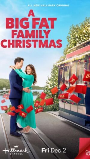 Shannon Kook Instagram - Whether it’s an Asian-American navigating her place between east and west, a mixed-race South African/Thai chap immigrating into a new community, or a feel good movie celebrating family, Christmas and Chinese culture - this Hallmark original will connect on all of this and more in #ABigFatFamilyChristmas next Fri Dec 2nd 😊 🎄🧧

Airing on @hallmarkchannel & @peacocktv Dec 2nd at 8/7c

Airing in Canada on @ctvlifechannel Friday Dec 9th at 7pm ET

Starring @shannonckent @tiacarrere @yeejeetso @harrisonsima 

Written by @j.isforjawesome 

Directed by @believerville 

Poster shot by @lindsaysiu