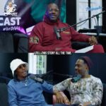 Shaquille O'Neal Instagram - Kobe dunking on Shaq would’ve made every headline 🤣 Tap into @thebigpodwithshaq for more from episode 6 🔥