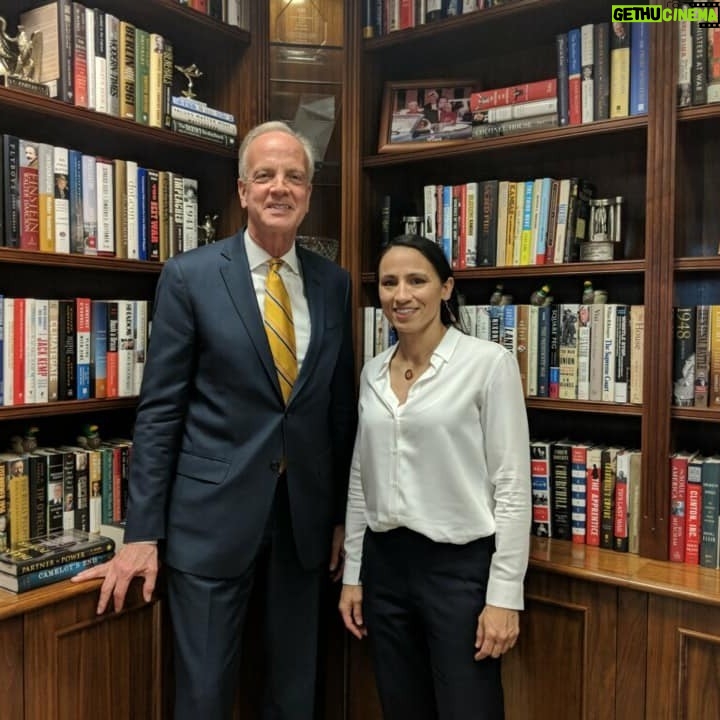 Sharice Davids Instagram - Anything is possible when Kansans work together. I worked with Republicans & Democrats as a negotiator to pass a big, bipartisan economic law – the CHIPS & Science Act. I was honored to serve with Kansas Senator Moran on the committee so we can make more products & jobs in America, not China. It’s time to keep moving forward and build on this hard-fought progress. The last thing anyone needs now is more extremism, division, and empty promises.