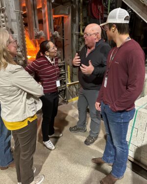 Sharice Davids Instagram - You all know I love highlighting some of the great manufacturing facilities we have here in #KS03. This week, I got to visit Cardinal Glass Industries in Spring Hill. They produce glass used for residential windows and doors.

Investing in domestic manufacturing boosts our local economy and lowers costs!