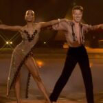 Sharon Battiste Instagram - Die beiden hatten nur “One Night Only“ – und haben so richtig einen rausgehauen 🔥💃🏽 Für die Rumba von Sharon & Valentin gab es von der Jury volle Punktzahl! Wie hat es euch gefallen? #LetsDance #SharonBattiste #ValentinLusin #Rumba #RTL #Tanzshow @sharonbattiste_ @valentinlusin