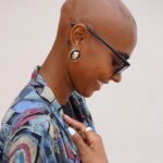 Sharon Battiste Instagram – alopecia | unrasiert | ungefiltert 🩵🩷

#alopeciaareata #kreisrunderhaarausfall #glatze