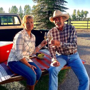 Shaun Johnston Instagram - Lisa is still Jack’s chocolate pudding. Sj @official_heartlandoncbc #hlinprod