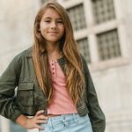 Shaylee Mansfield Instagram - When I was four attending an all Deaf school in Austin, Texas to now, a 12 year old homeschooled student. From wearing dresses every day to now, not wearing a dress at all. My hair is still wild. I 💗science, English, and watching documentaries. I loathe math, social studies, and PE. My mom reminds me that knowledge is power, but even more powerful when we don’t take everything as a fact or the truth for there is always more than one side to each story. #schoolmemories #7thgrade #knowledgeispower #homeschooled #childactress