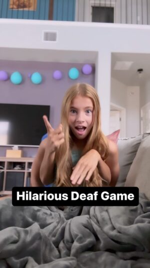 Shaylee Mansfield Instagram - This is a very famous, hilarious game played by Deaf people for decades! The person behind becomes the hands telling a story, joke, or whatever. The person in front must do their best to do the story justice using their facial expressions ONLY. The result? Tons of mistakes and laughing! 😂🤣😅