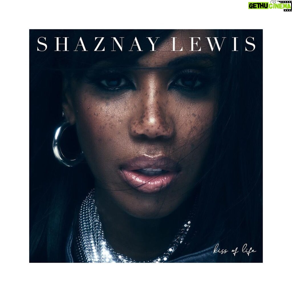 Shaznay Lewis Instagram - Kiss Of Life is yours tomorrow!!! Tune in to @zoetheball breakfast show on @bbcradio2 tomorrow morning for the world exclusive first play followed by the tracks official release at 9.30am 🖤 I can’t wait for you to hear this… and see the video!!! x Kiss of Life and Miracle both feature on my new album ‘Pages’ which is available to pre-order now, link in bio! 💿🎵 xxx
