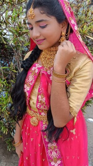 Sherin Thara Instagram - Happy birthday krishna by ❤️❤️❤️#radharani  @babysherin_thara_offcl 

#babysherin #babymayu #mayu #baakyalakshmi #vijaytelevision #trending #trendingreels #trendingnow #explore #explorepage  #instareels #reels #jenmashtami #krishnajayanthi #radhakrishna #radha #instagram #insta #instapost #divine #instadaily #reelitfeelit #fun #love #god #birthday