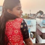 Sherin Thara Instagram - This dance 💃🏻 #ippoillatieppo #babysherin #mayu #baakylakshmi #vijaytelevision #trending #trendingreels #trendingnow #explore #explorepage #instagramreel #instagram #likes #pongal #sakkaramillu #instapist #positivevibes ##dancereel #dance #dancer #dancing #dancelife #celebrity #goodvibes