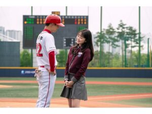 Shin Hyeon-seung Instagram - 드디어!!!⠀
제가 야구천재로 변신한⠀
펌킨타임이 나옵니다아아아👏👏👏⠀
12월 17일 금요일 오전 10시 카카오 티비에서 만나요⚾️⠀
#카카오티비 #펌킨타임