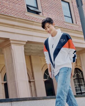 Shin Hyeon-seung Instagram - #ғɪʟᴀ #휠라 #FILA110th #휠라30th
#21FALL #가을화보 #캠퍼스룩
