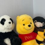 Shin Hyeon-seung Instagram - 해외 팬분이 보내주신 생일 선물!!! 감사합니다🙂 소중히 간직하겠습니다 Thank you! +함께 온 🐻곰돌이 푸는 친구들 사이에 쏙👀