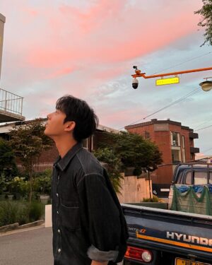 Shin Yong-seok Instagram - 