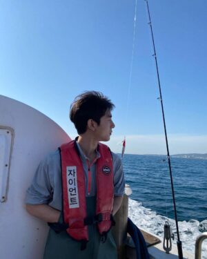 Shin Yong-seok Instagram - 
