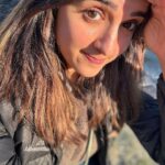 Shirley Setia Instagram - Thand mein dhoop ka maza hi kuch aur hota hai 🥰😍☀️ #shirleytravels #ephesus #izmir #turkey Ephesus Ancient City